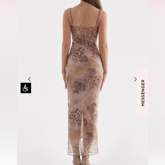 House of CB Aiza Dress L Cream Floral/Cheetah Print - Picture 3 of 10